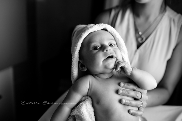 Photographe bébé Paris, Yvelines, Séance photo à l'heure du bain