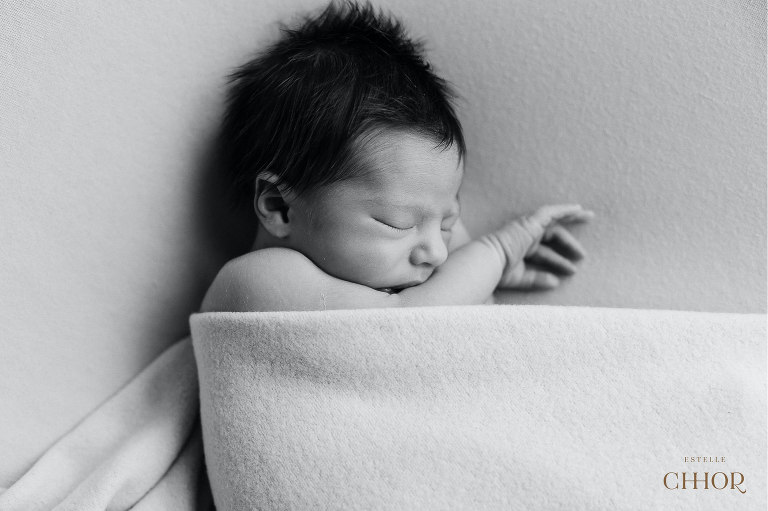 photo noir et blanc bébé